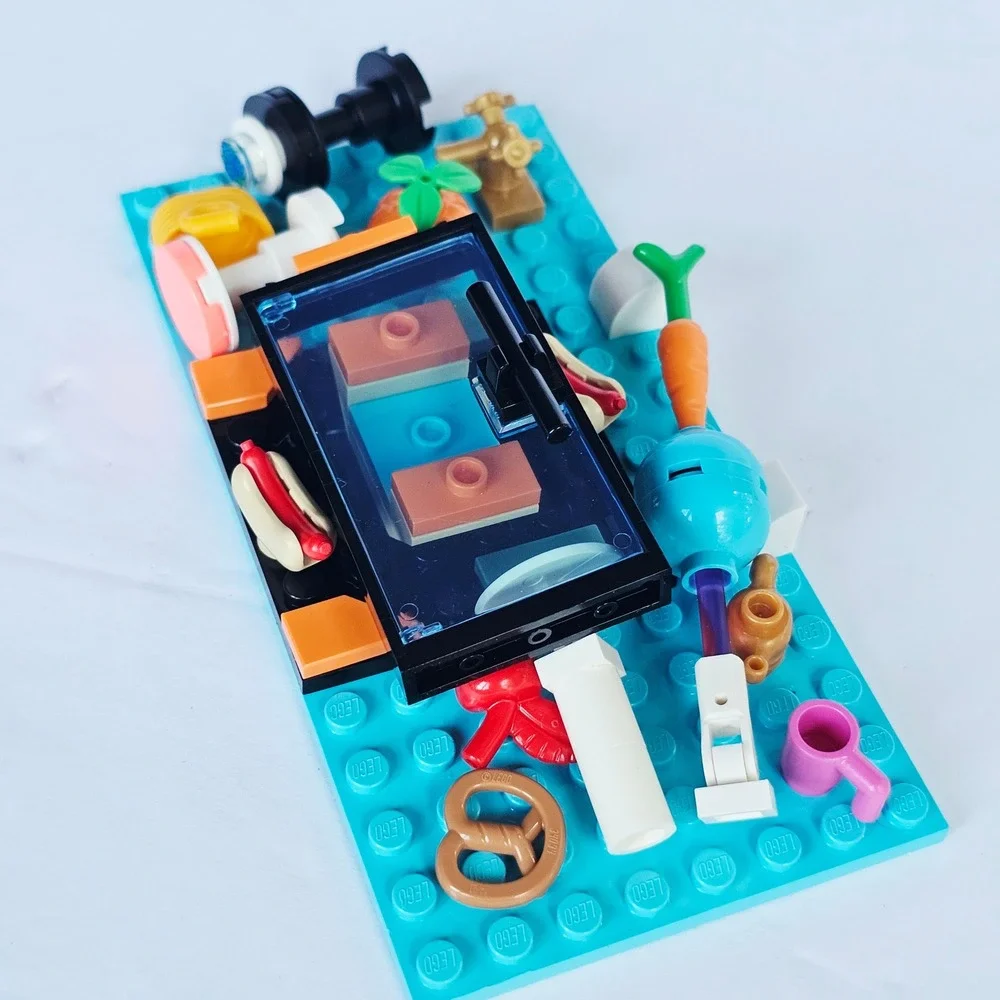 LEGO Custom Food Stand Cafe Baseplate with Hot Dogs Pretzel Fruit Accessories